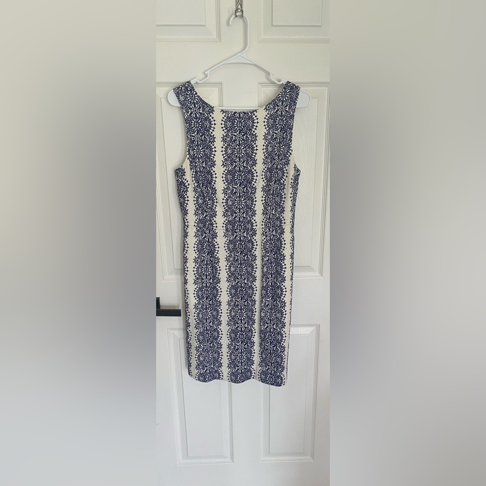 The Limited Navy and White Sleeveless Midi Shift Dress